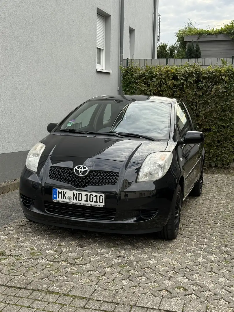 Toyota Yaris xp9 - 1