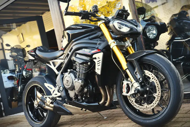 Triumph Speed Triple 1200 RS - foto 5