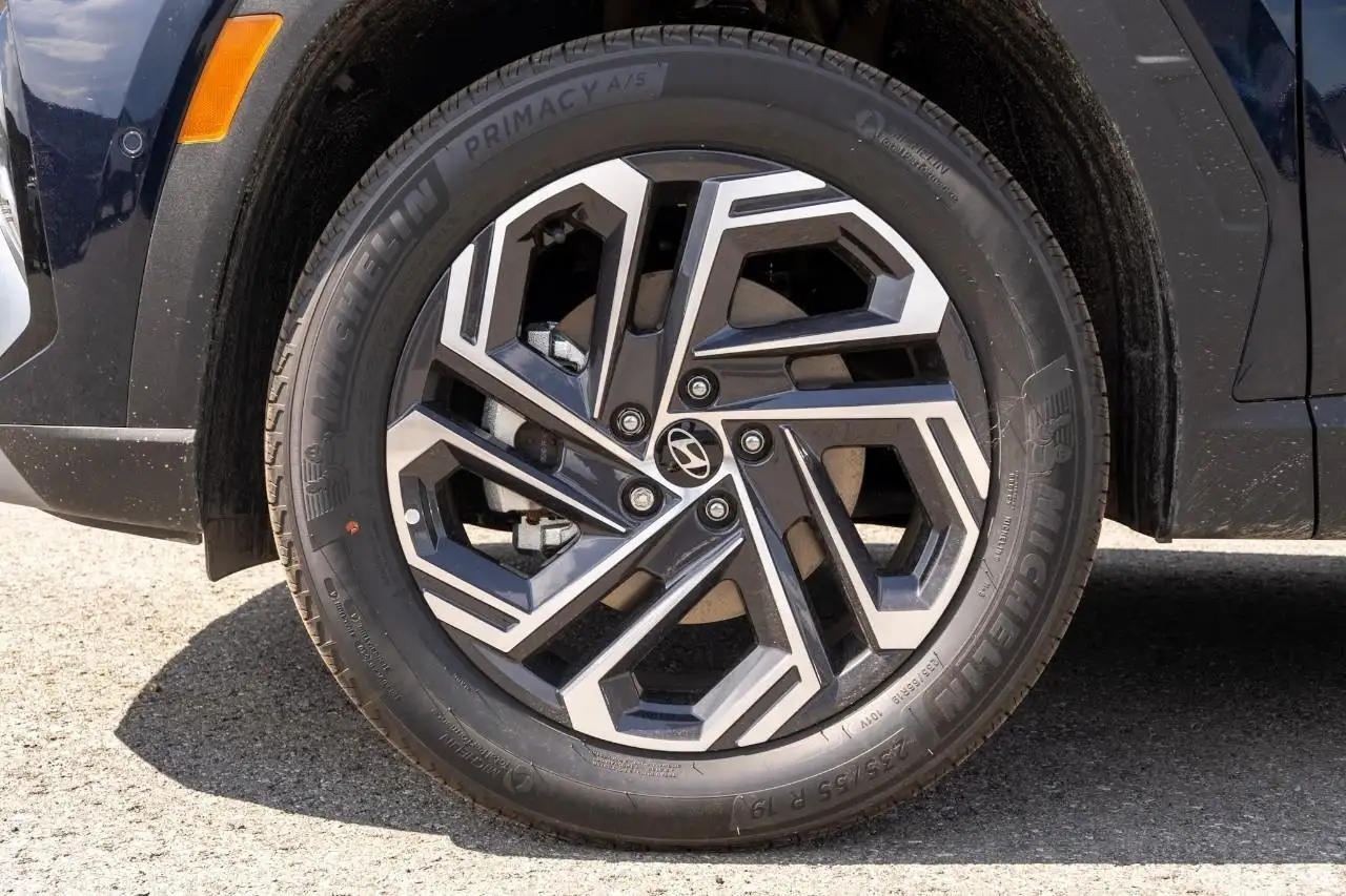 Hyundai TUCSON снимка Hyundai TUCSON