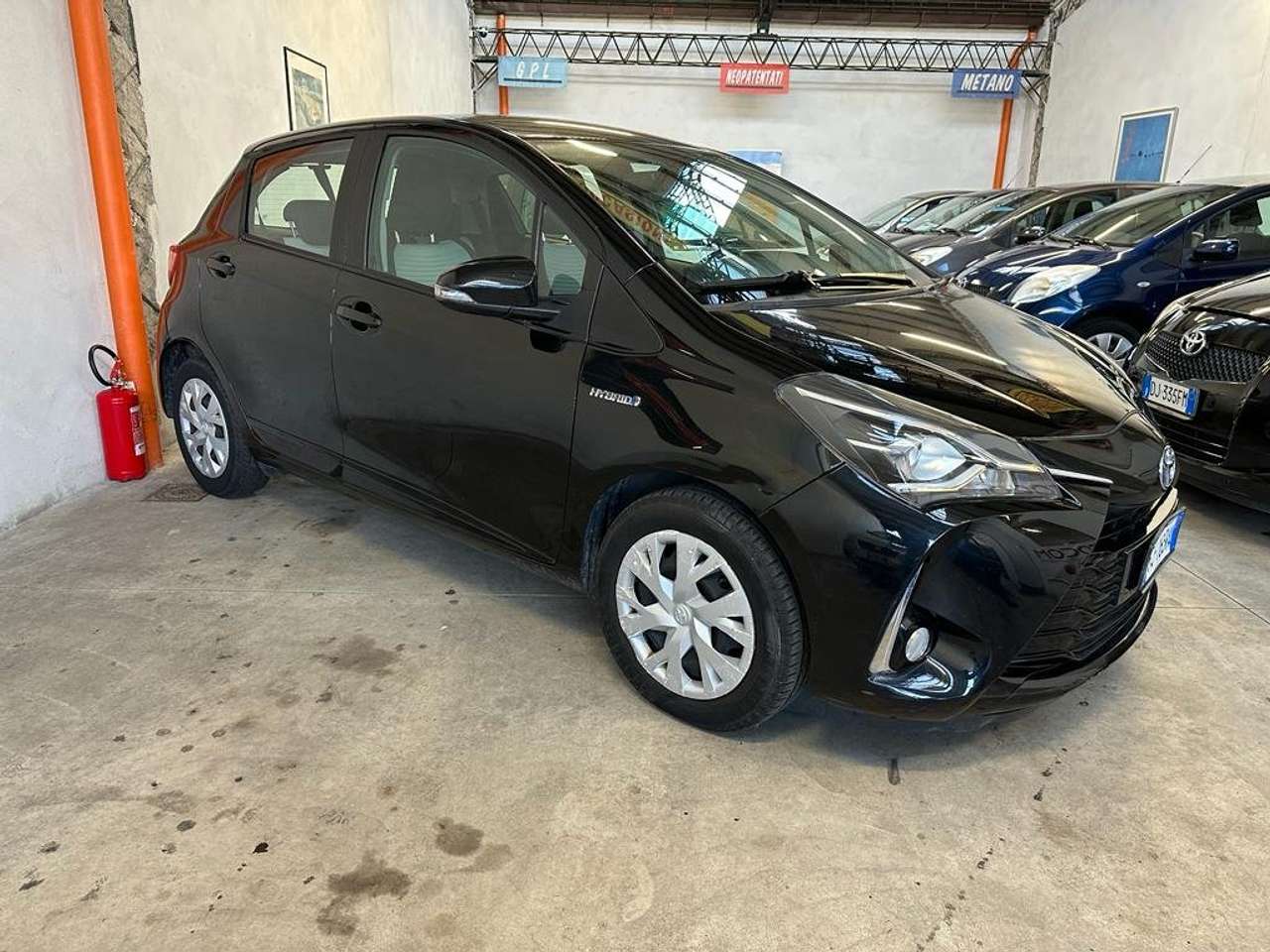 Toyota Yaris Yaris 5p 1.5h Cool