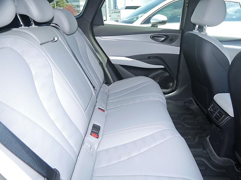 BYD Seal 6 Touring 1.5 DM-i Comfort 360° Pano 18"Alu — photo 6