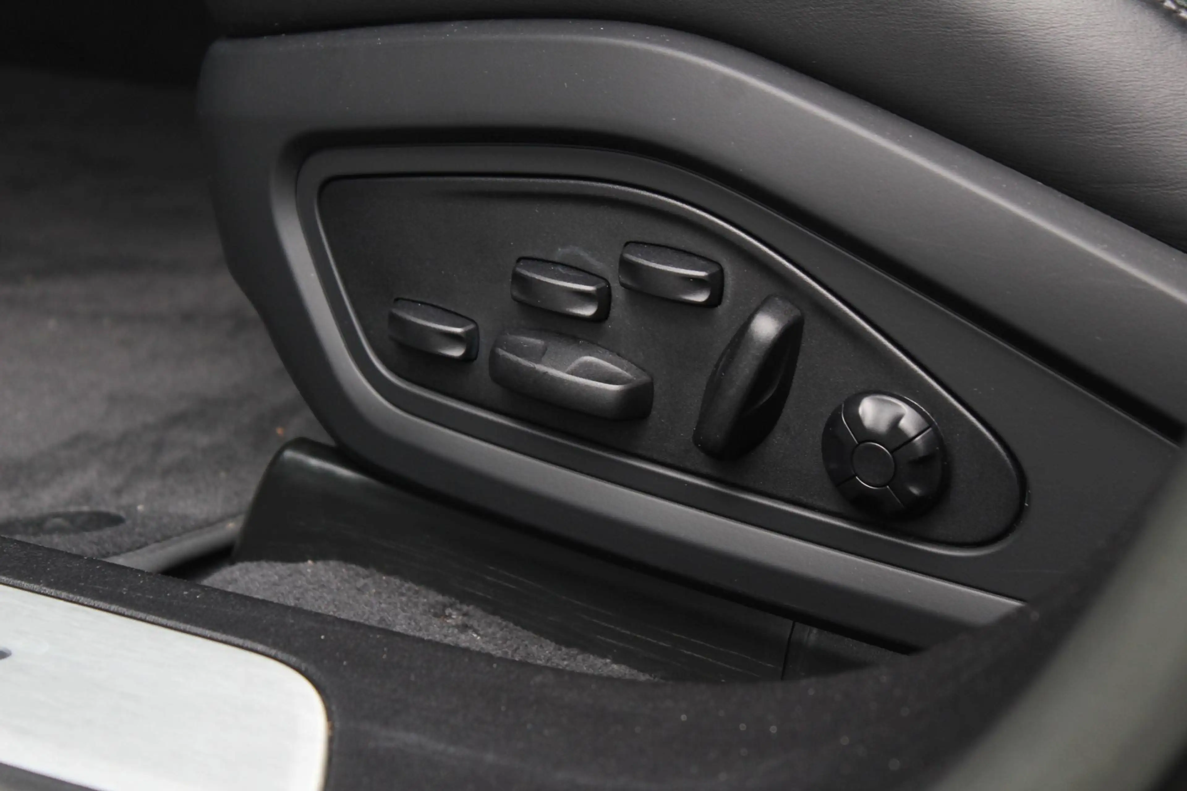 Porsche Taycan Sport Turismo Turbo 93 kWh | Passenger Displ. | Sp — photo 16