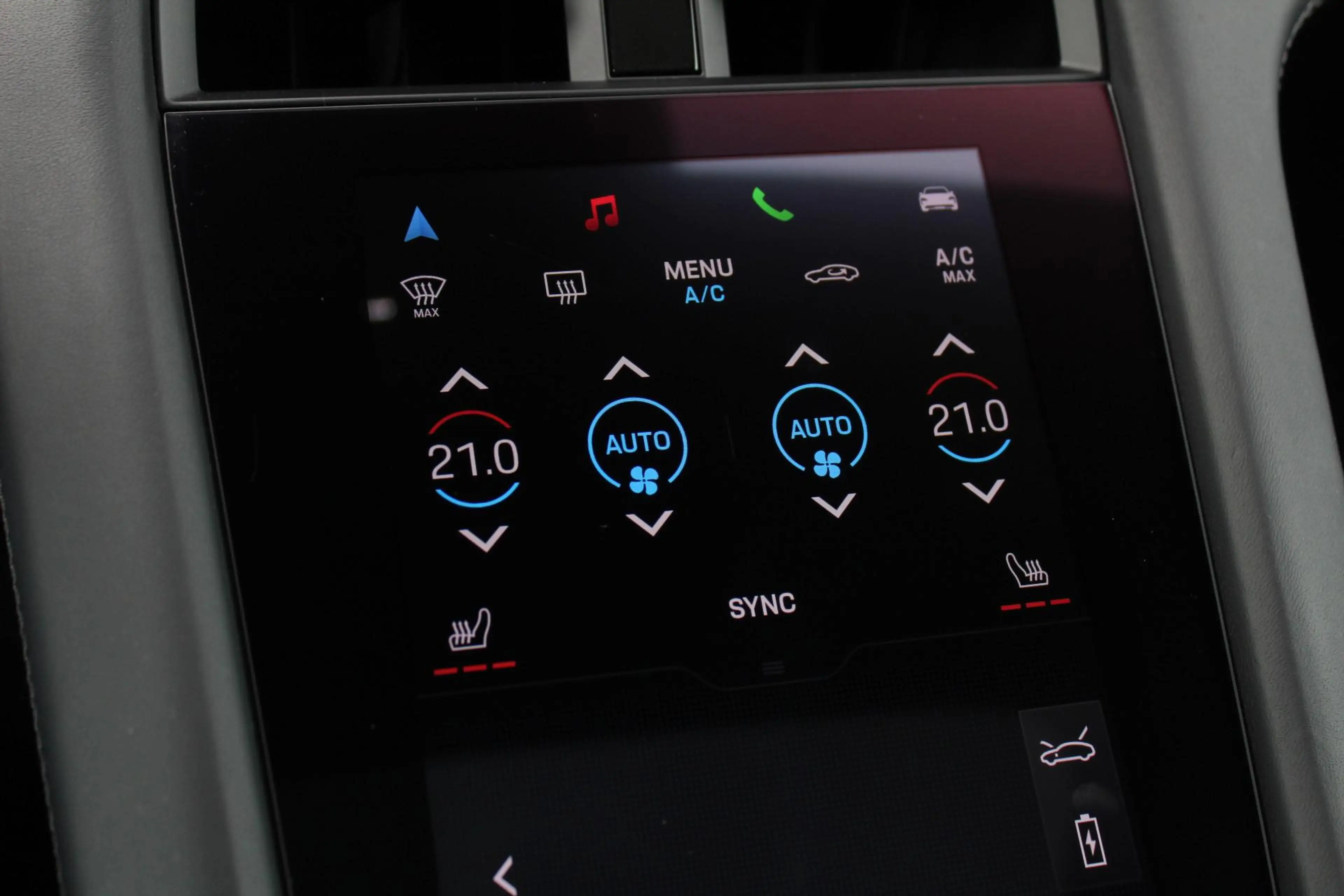 Porsche Taycan Sport Turismo Turbo 93 kWh | Passenger Displ. | Sp — photo 35