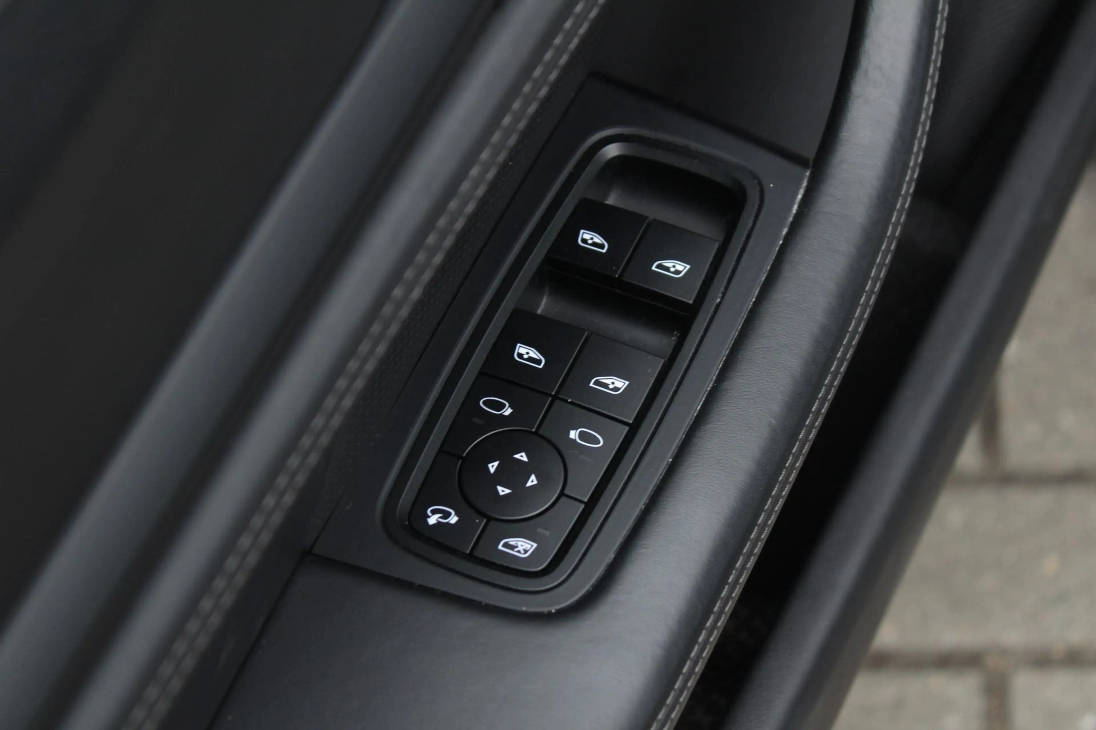 Porsche Taycan Sport Turismo Turbo 93 kWh | Passenger Displ. | Sp — photo 14