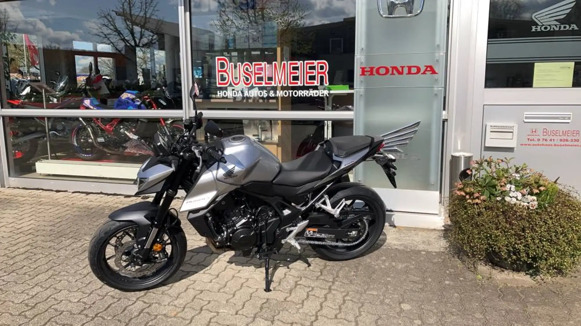 Honda Hornet CB 750 - 2025 Argent - 2