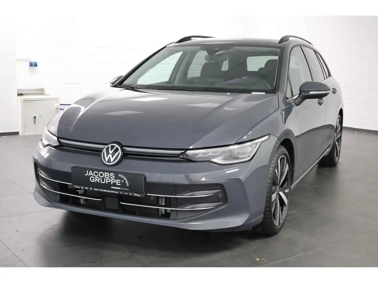 Volkswagen Golf VIII Variant 2.0 TDI Style DSG,Navi,Matr Grau - 2