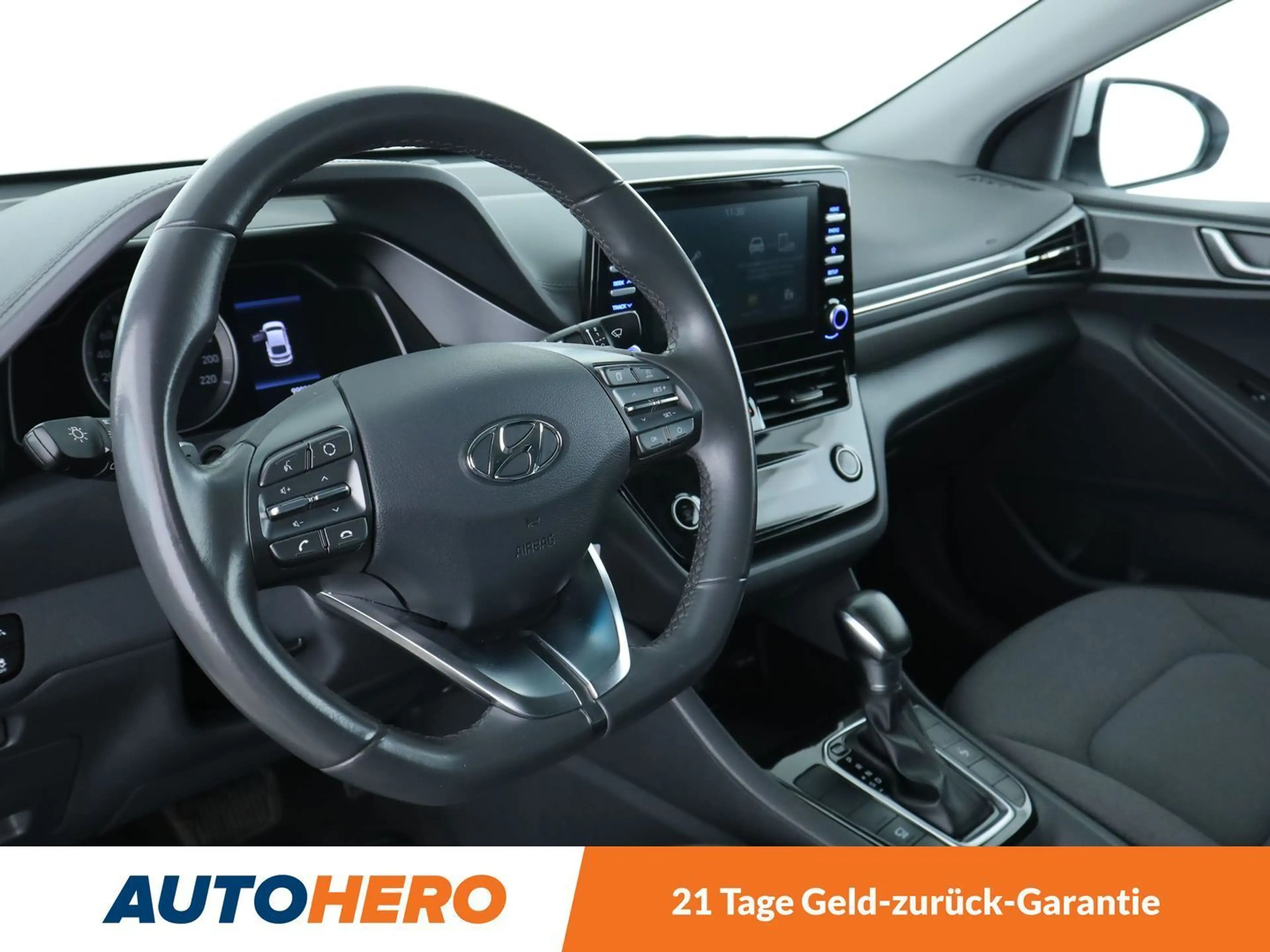 Hyundai IONIQ 1.6 Hybrid *TEMPO*PDC*CAM* — photo 11