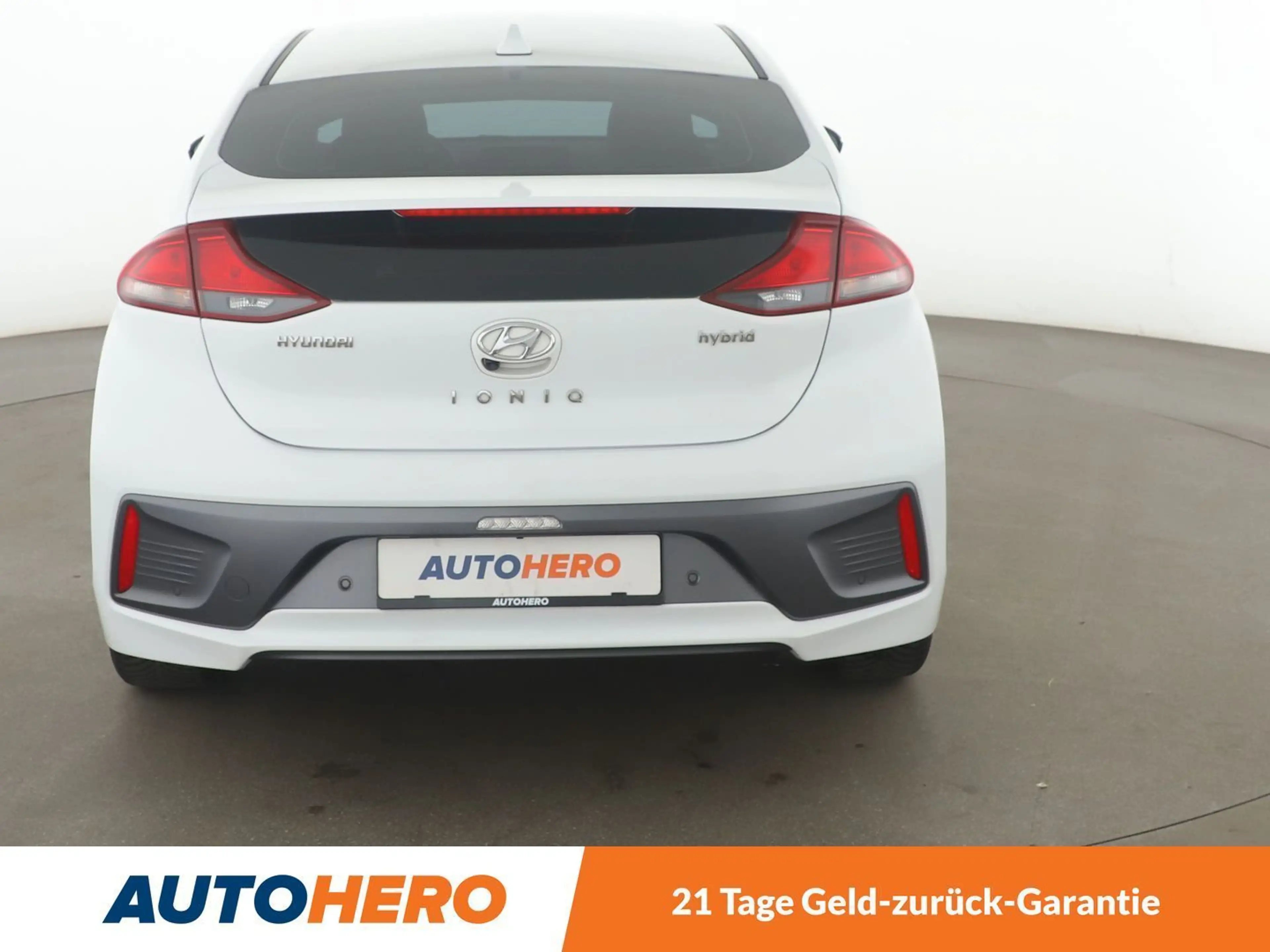 Hyundai IONIQ 1.6 Hybrid *TEMPO*PDC*CAM* — photo 5