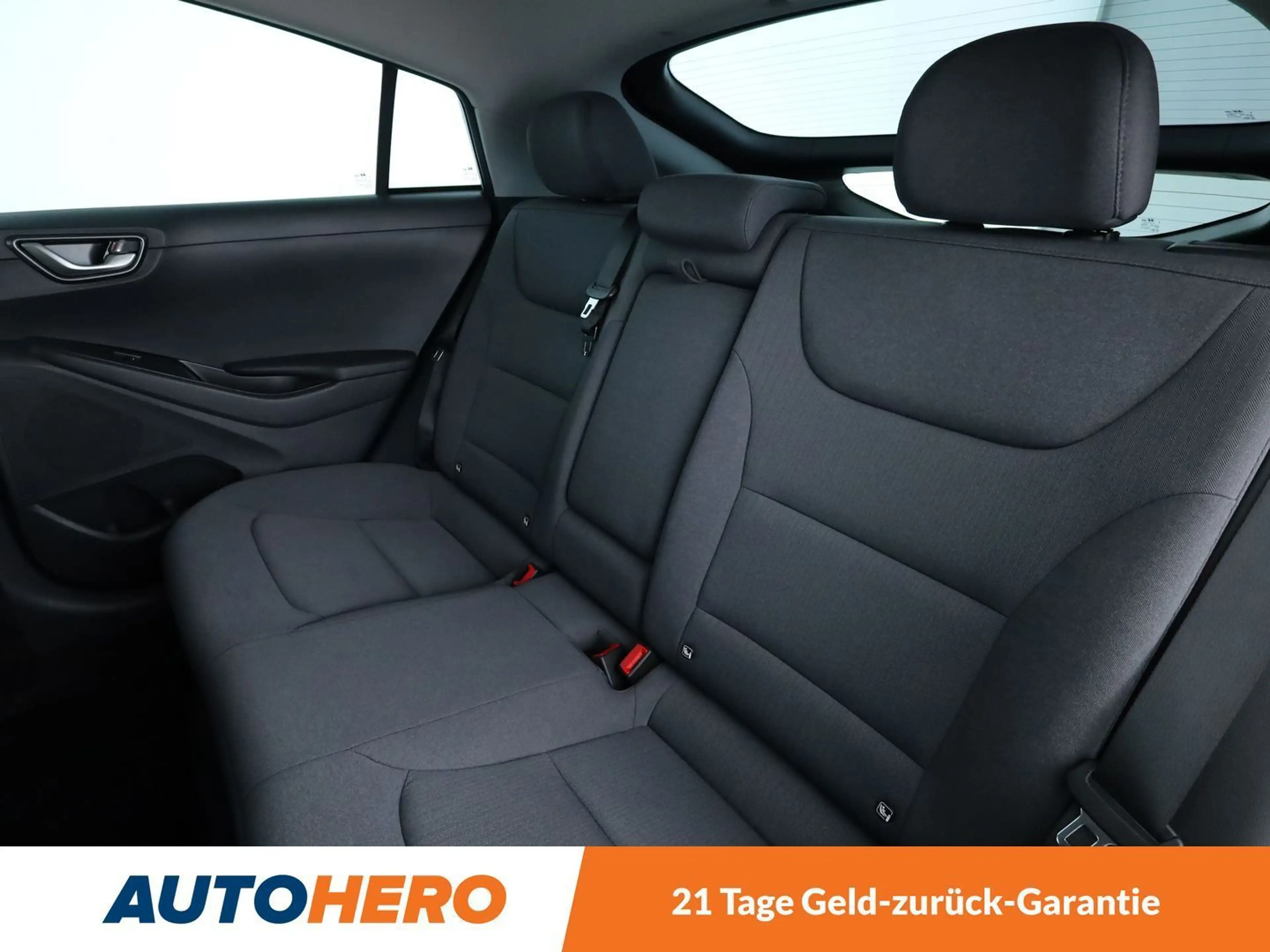 Hyundai IONIQ 1.6 Hybrid *TEMPO*PDC*CAM* — photo 14