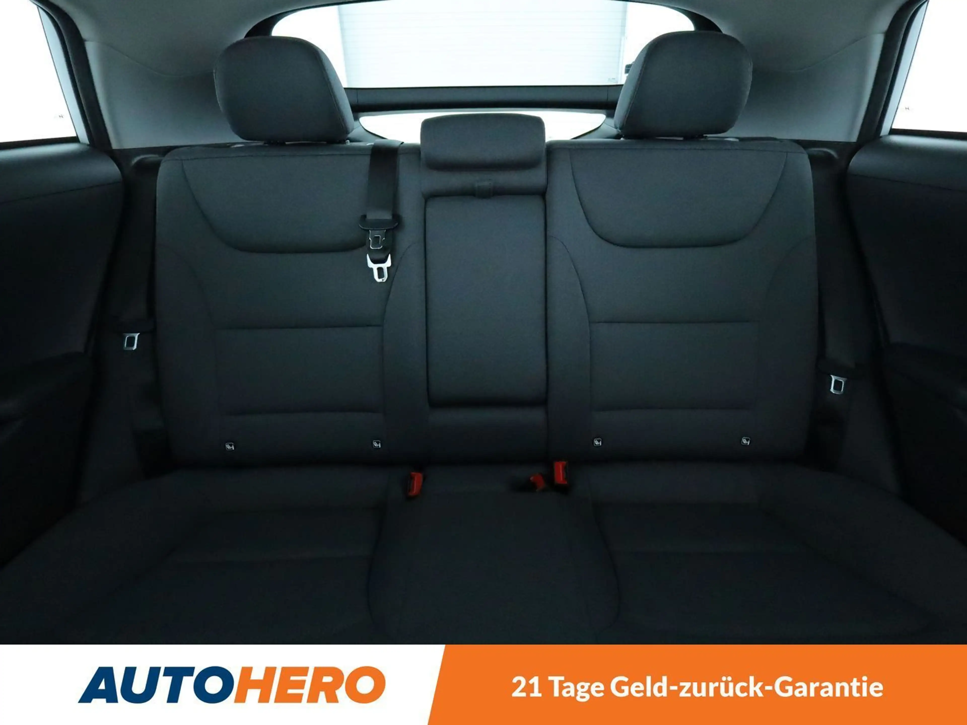 Hyundai IONIQ 1.6 Hybrid *TEMPO*PDC*CAM* — photo 15