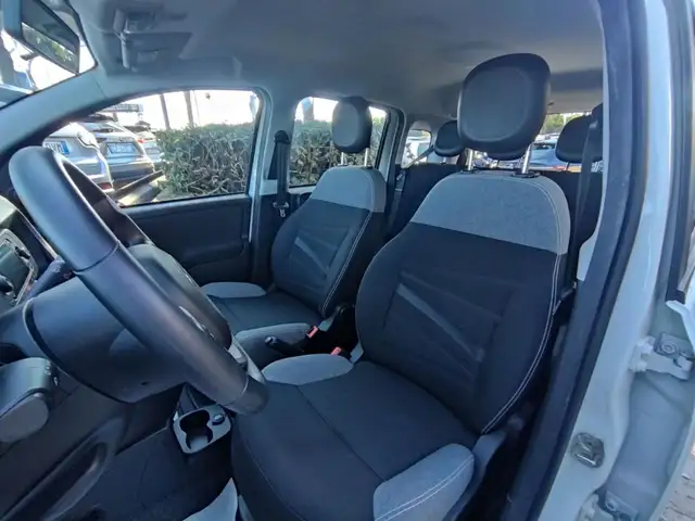 Fiat Panda view 15