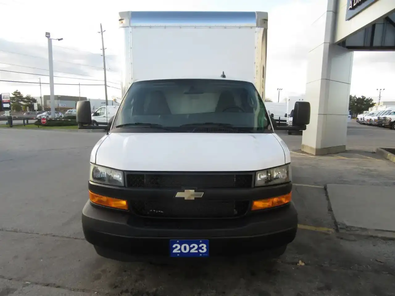 Chevrolet Express 3500 снимка Chevrolet Express 3500
