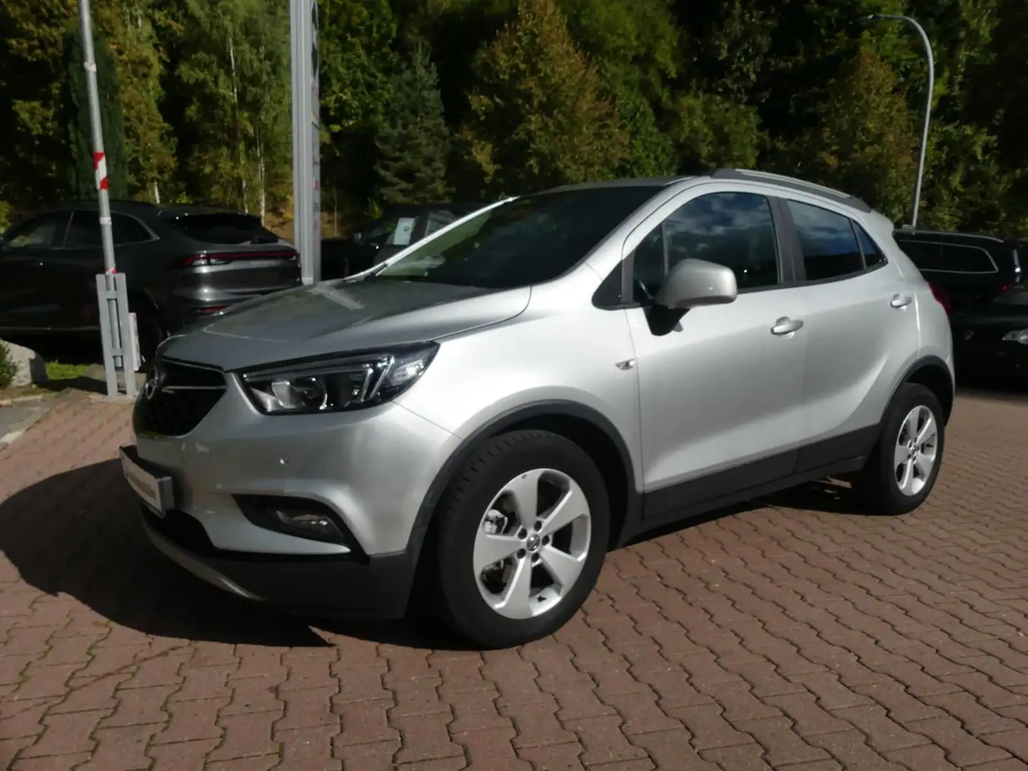 Opel Mokka X *1.4 Turbo*Automatik*Klima*SHZ*PDC*Navi Silber - 1