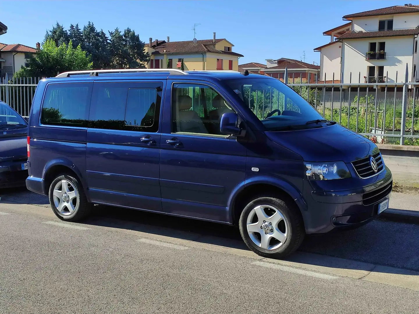 Volkswagen T5 Multivan Multivan T5 2003 2.5 tdi Highline 174cv - 1