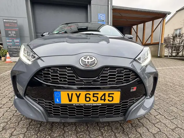 Toyota Yaris GR SPORT