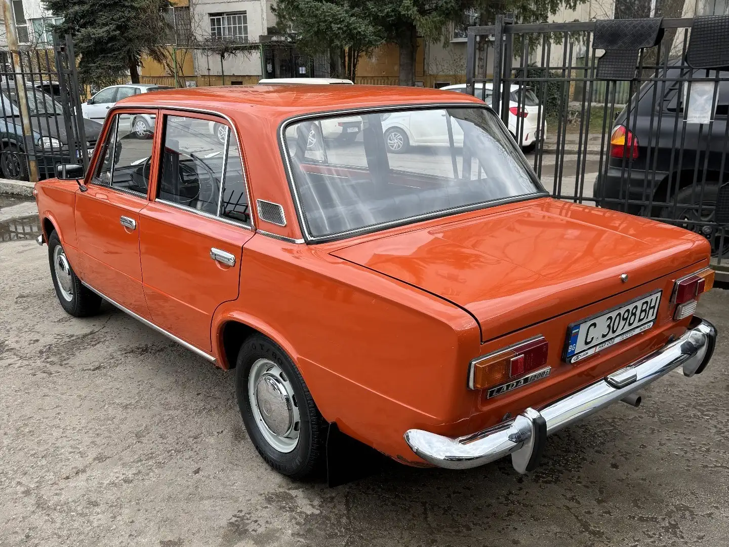 Lada 1200 Czerwony - 2