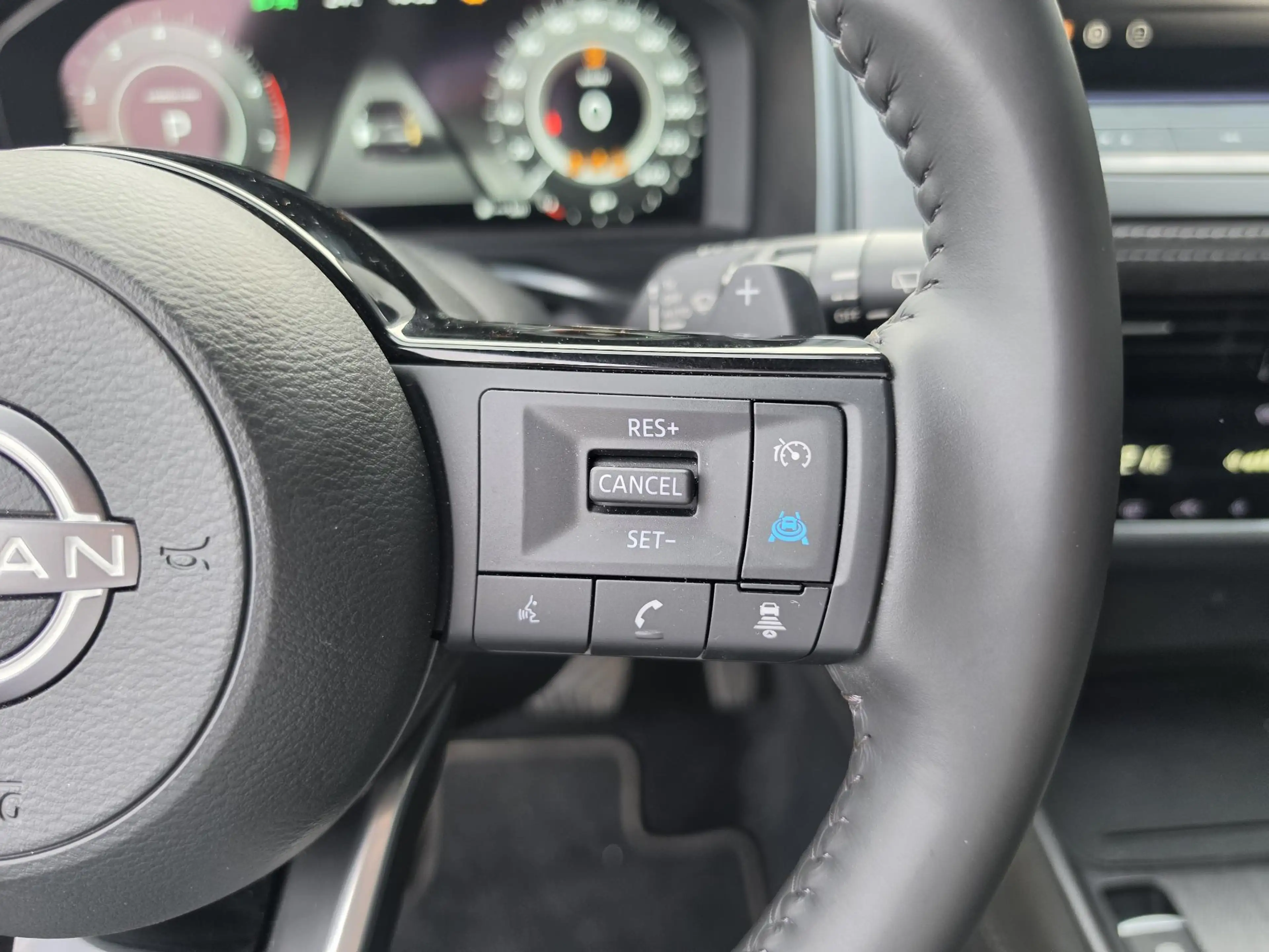 Nissan Qashqai 1.3 MHEV 158 Xtronic Tekna Plus | BOSE | Leder | P — photo 26