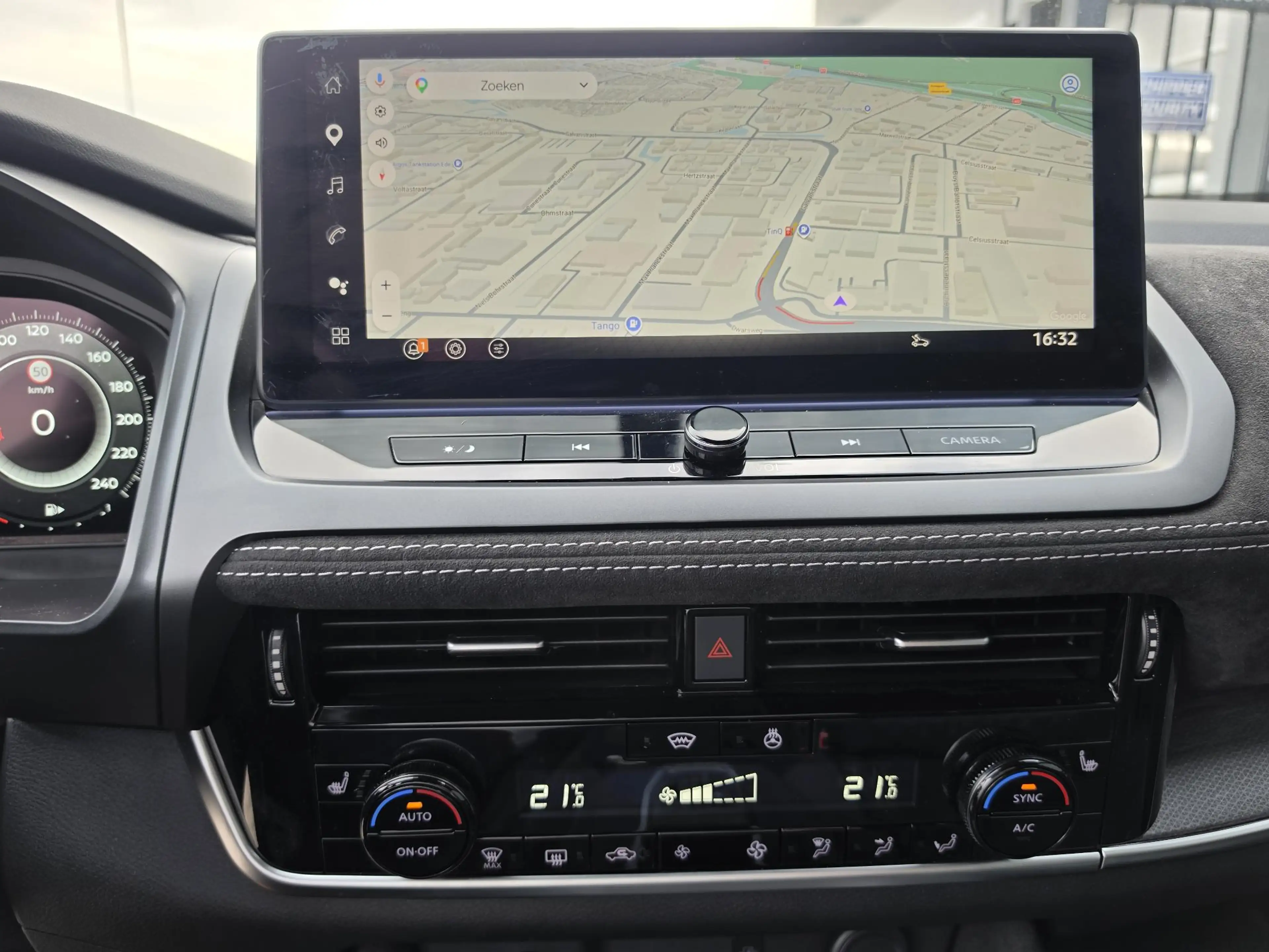 Nissan Qashqai 1.3 MHEV 158 Xtronic Tekna Plus | BOSE | Leder | P — photo 14