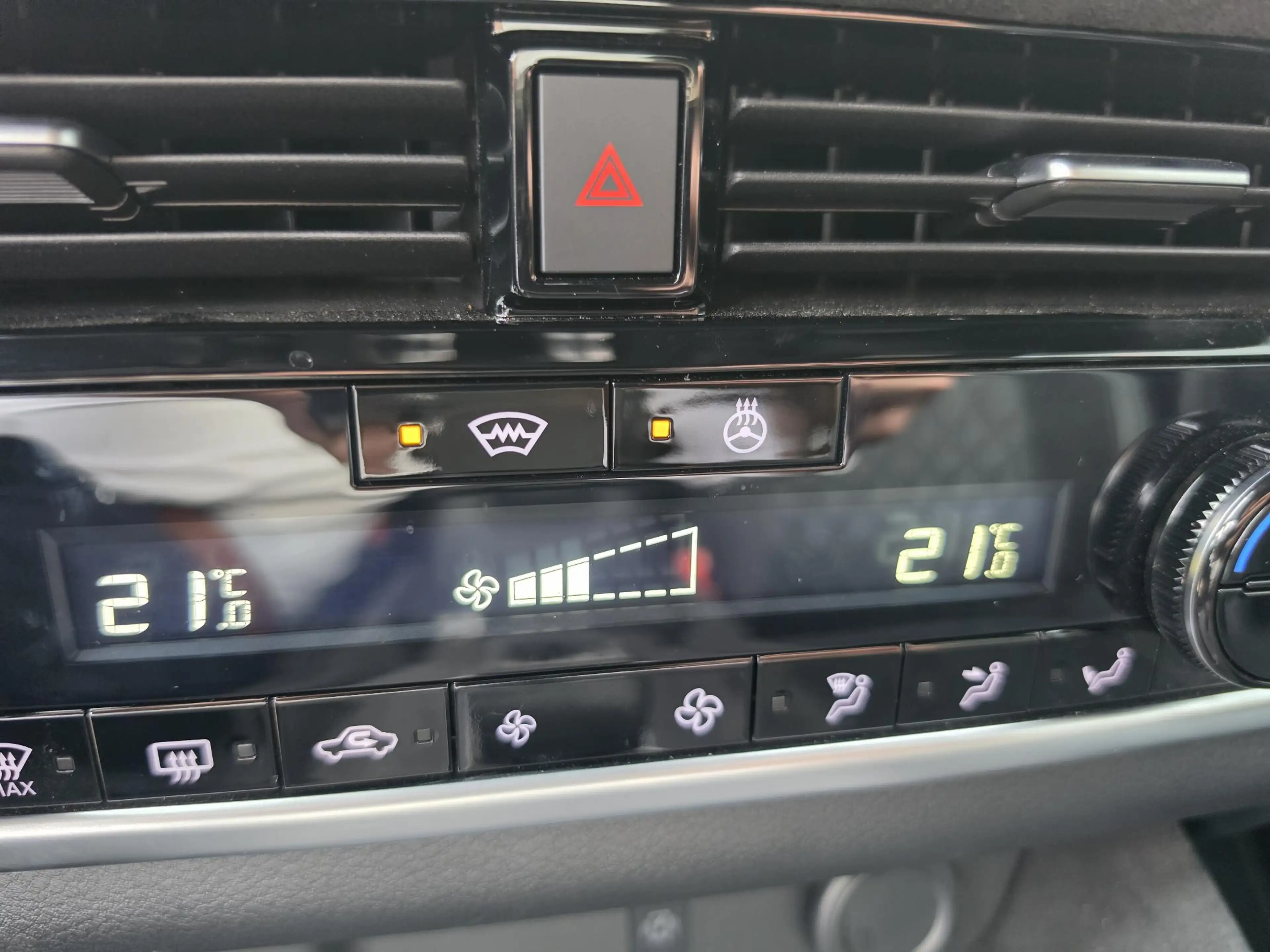 Nissan Qashqai 1.3 MHEV 158 Xtronic Tekna Plus | BOSE | Leder | P — photo 5