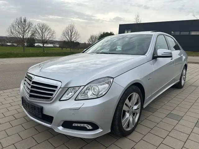 Mercedes-Benz E 350 E -Klasse Lim. E 350 CGI BlueEfficiency*