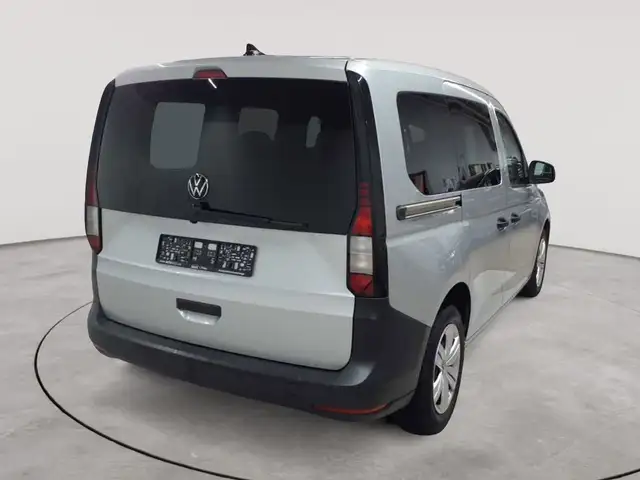 Volkswagen Caddy view 4