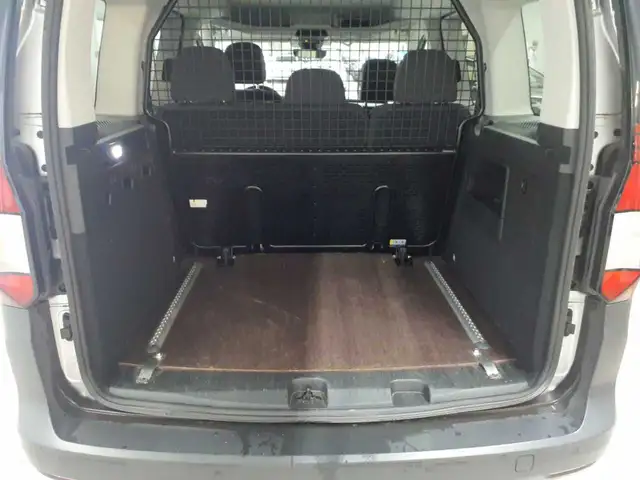 Volkswagen Caddy view 15