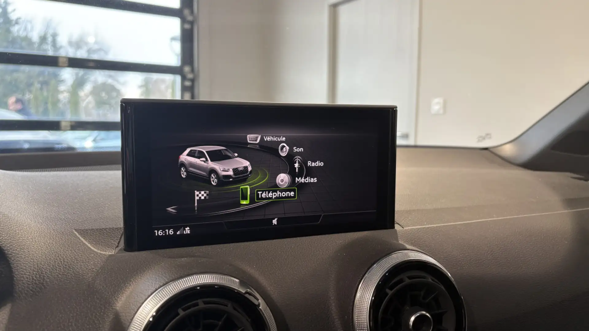 Audi Q2 30 TDI 116ch S tronic 7 S line - 2