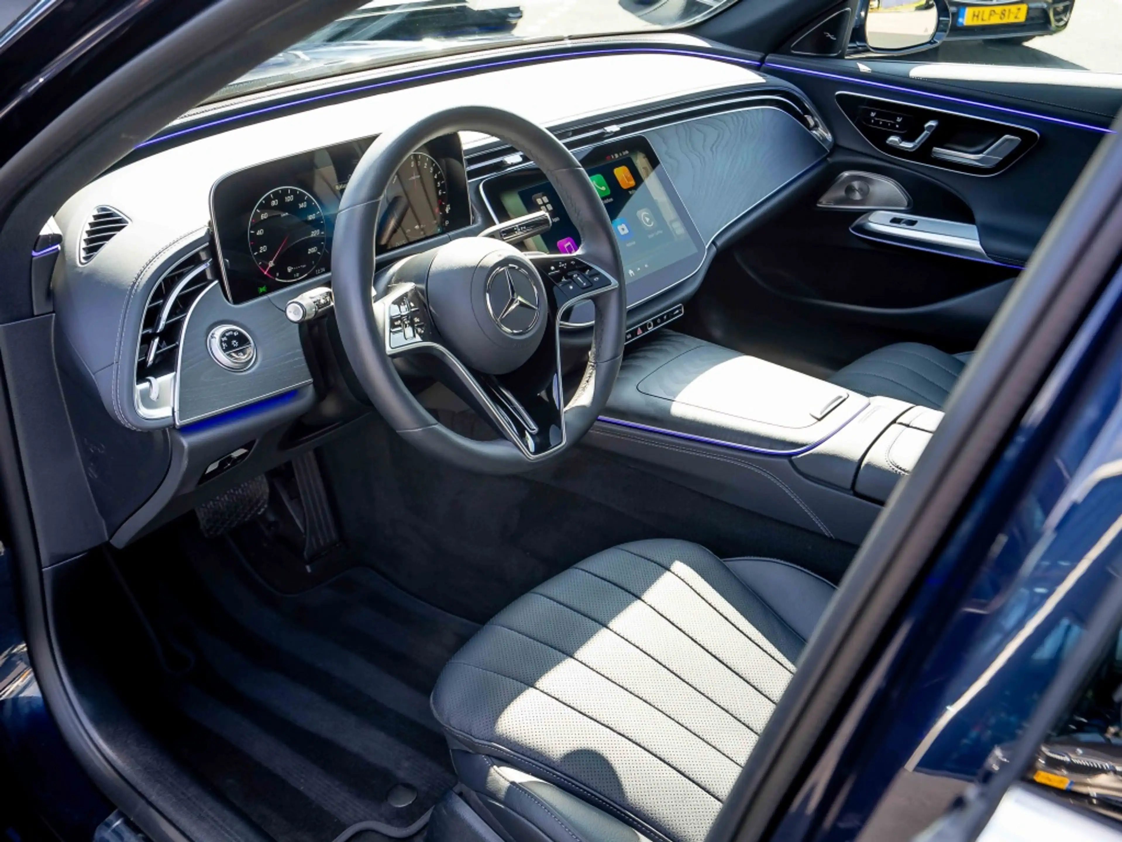 Mercedes-Benz E 300 Estate E e Exclusive Premium (214.254) — photo 3