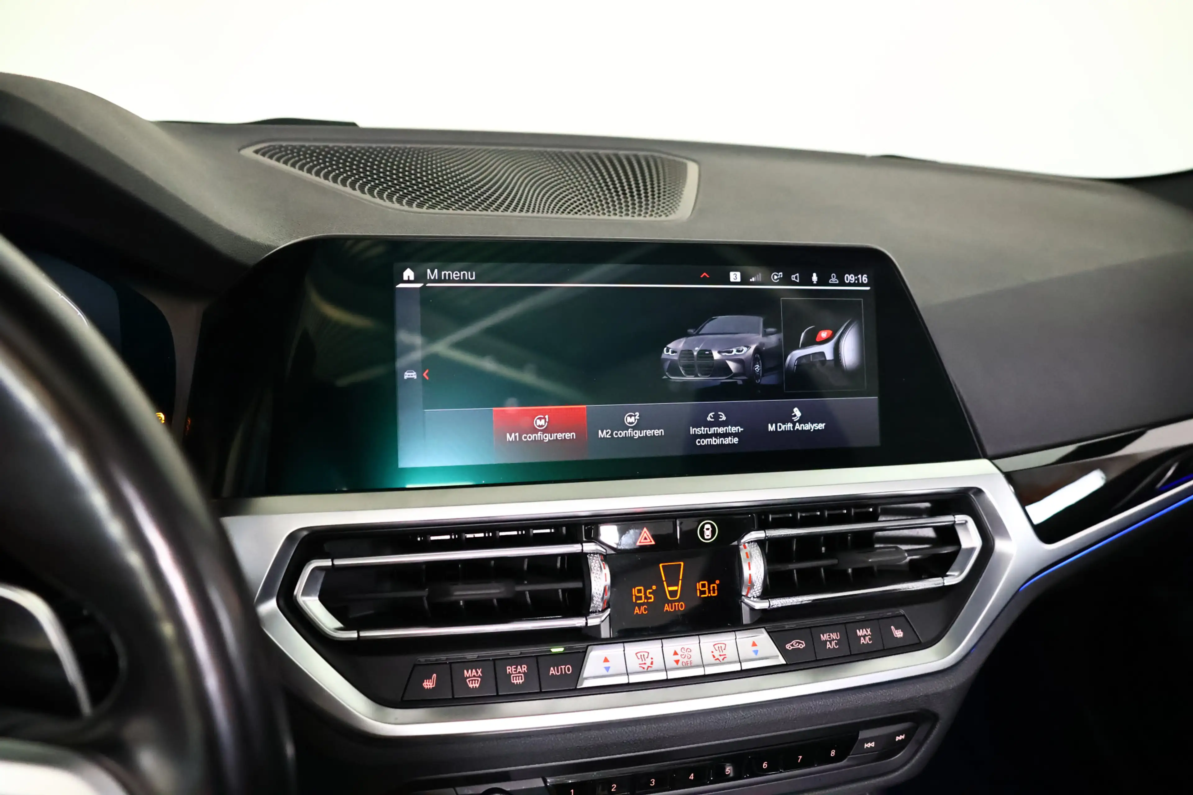 BMW M4 4-serie Cabrio xDrive Competition 510 pK Leder / N — photo 23