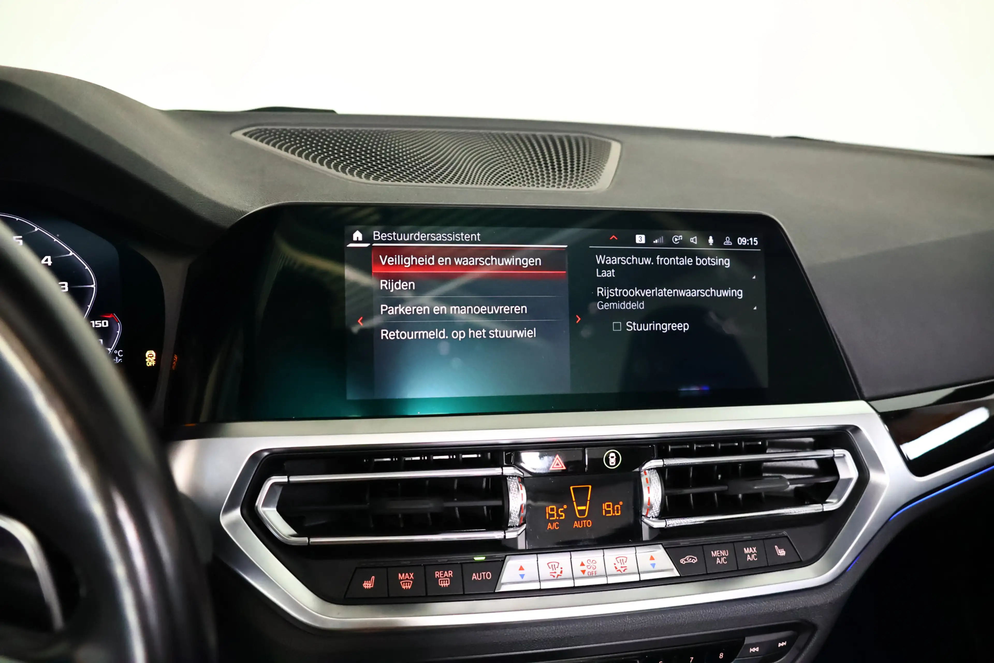 BMW M4 4-serie Cabrio xDrive Competition 510 pK Leder / N — photo 22