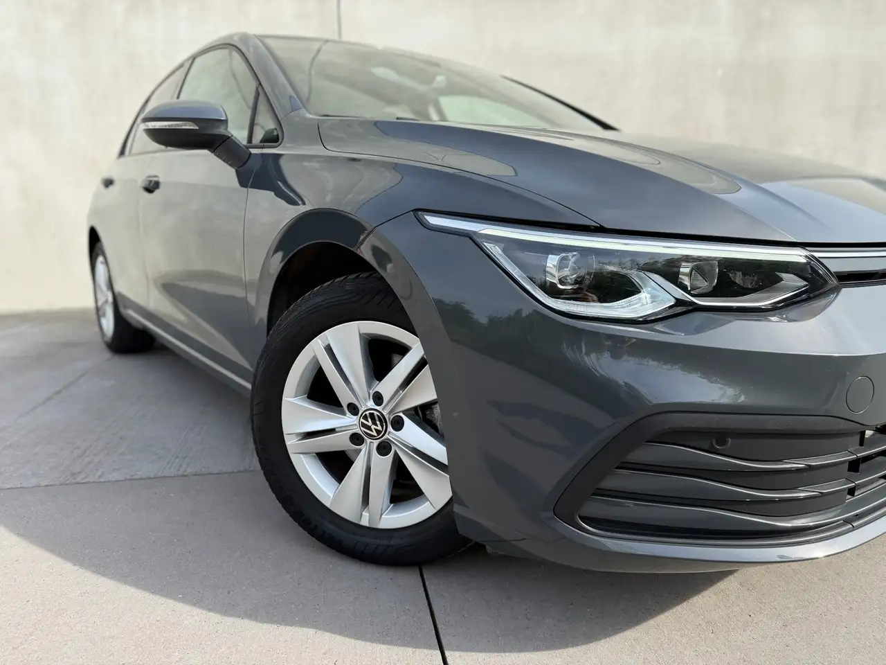 Volkswagen Golf 1.5 TSI Life OPF / CAMERA / HEATED SEATS STEERING / APPLE CARPLAY /, миниатюра 11