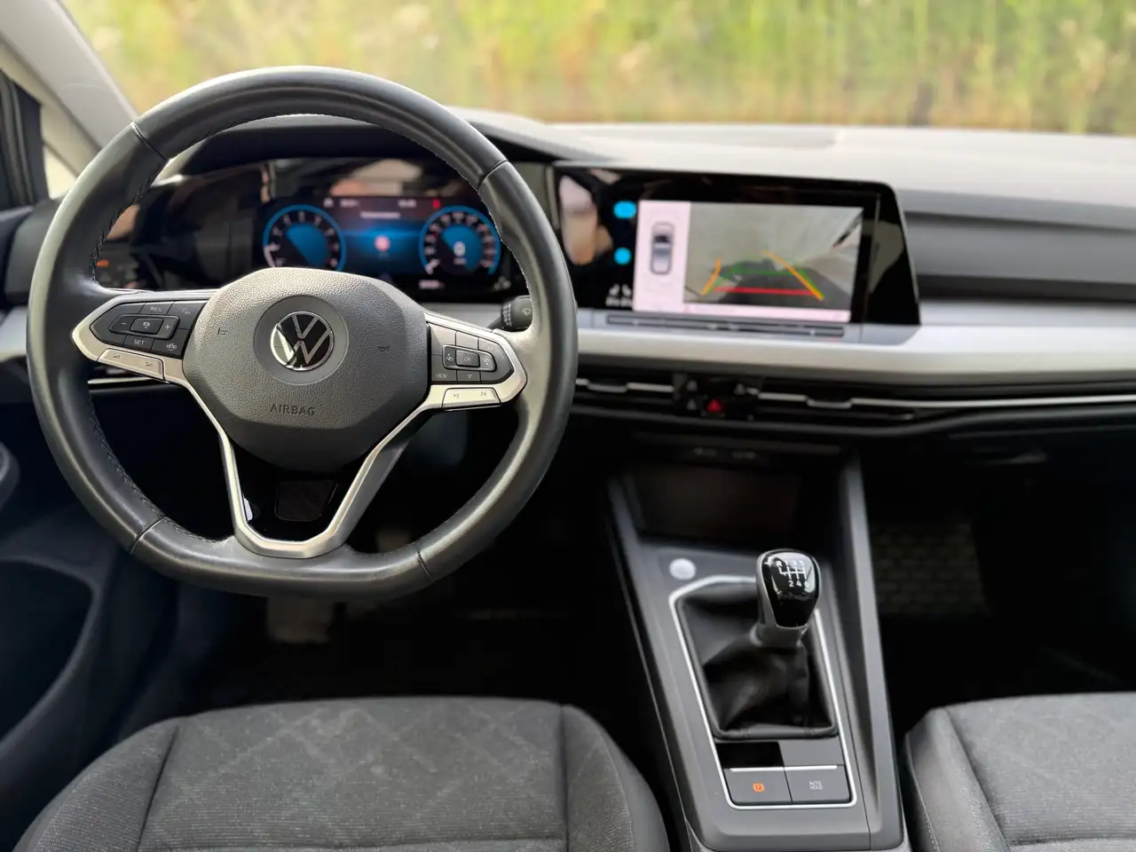 Volkswagen Golf 1.5 TSI Life OPF / CAMERA / HEATED SEATS STEERING / APPLE CARPLAY /, миниатюра 6