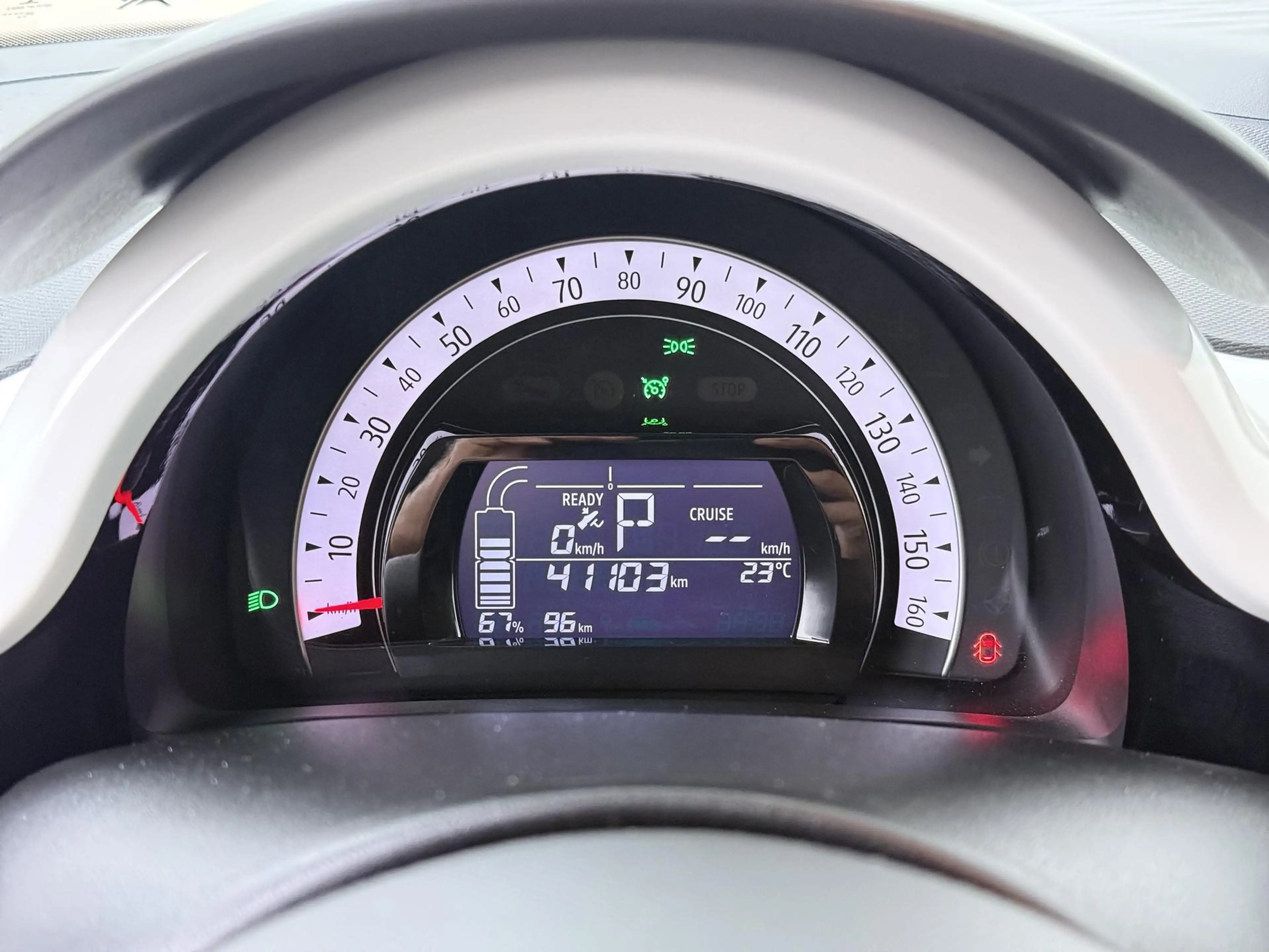 Renault Twingo Z.E. R80 Intens | Parkeercamera | Stoelverw. | Nav — photo 10