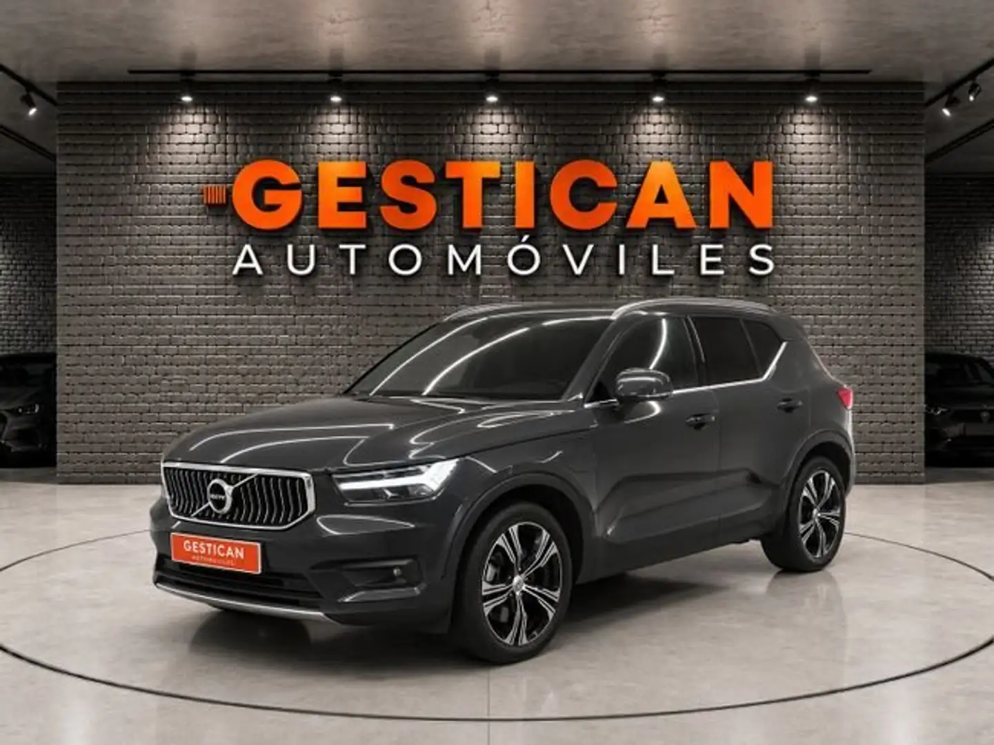 Volvo XC40 T5 Recharge Inscription Aut. Negro - 1