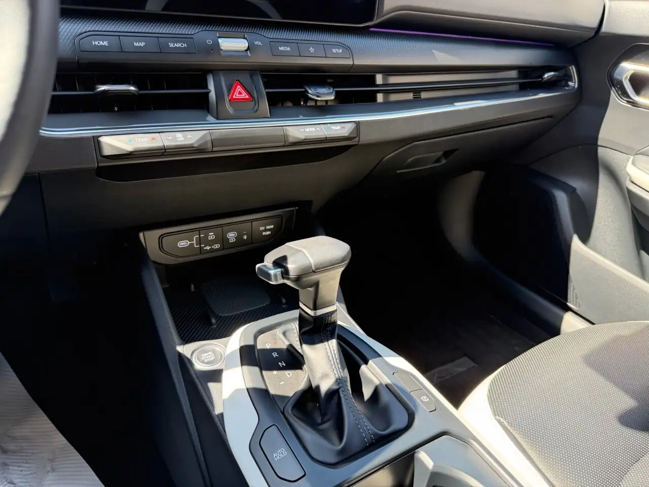 Kia K4 photo Kia K4