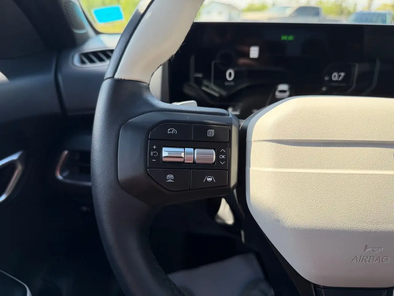 Kia K4 photo Kia K4