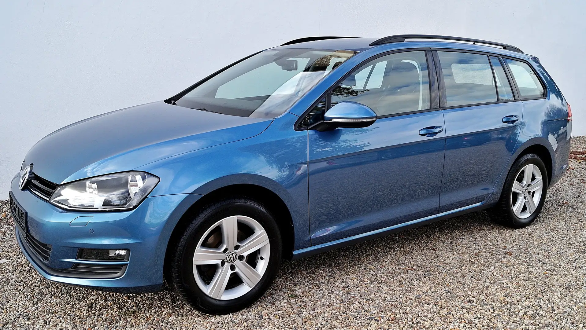 Volkswagen Golf Variant 1.2 TSI BMT !-AUS ERSTBESITZ-! *AUCH MIT GARANTIE* Blau - 2