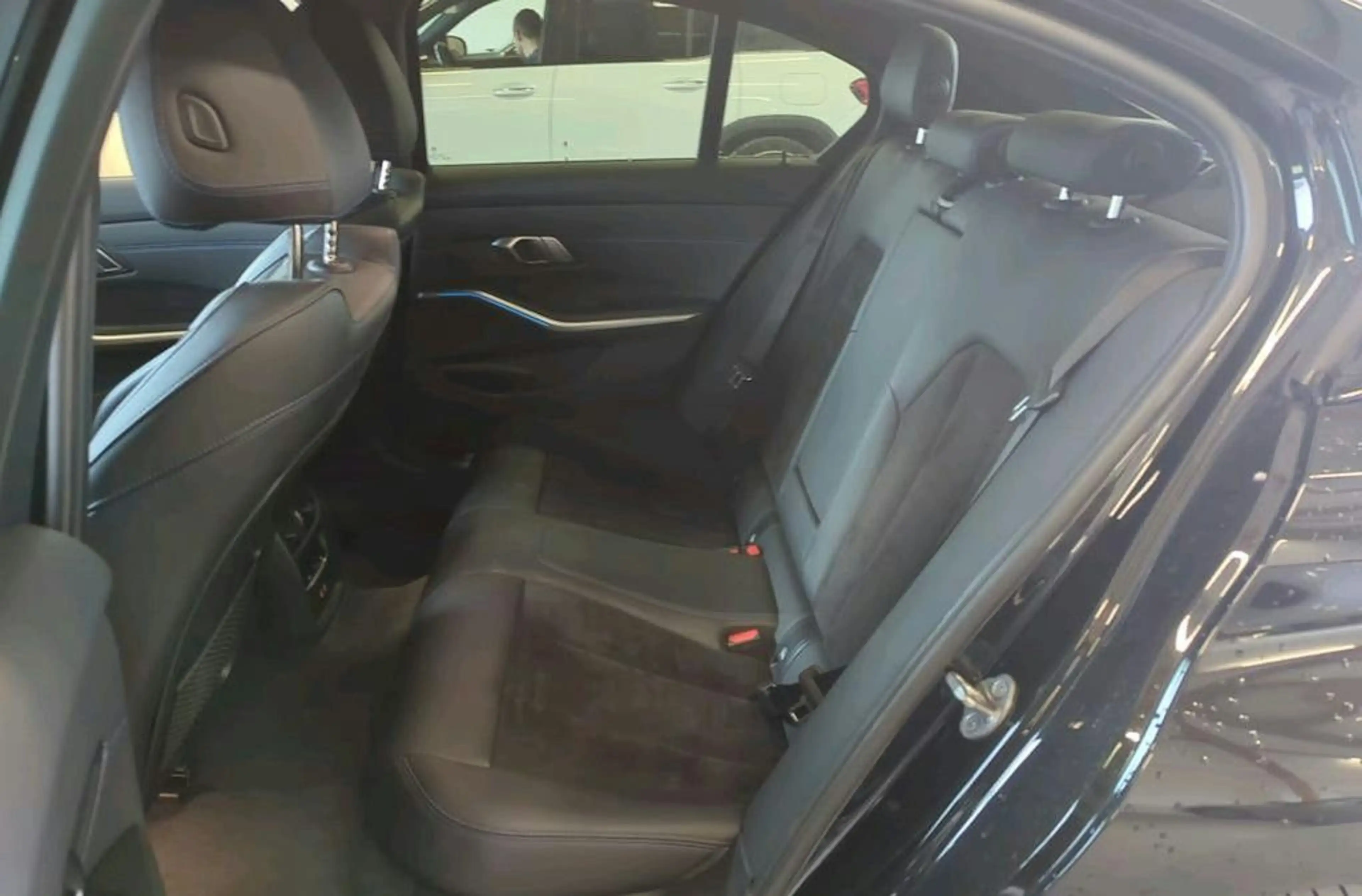 BMW 330 e Limo M Sport ACC 360° Kamera — photo 8
