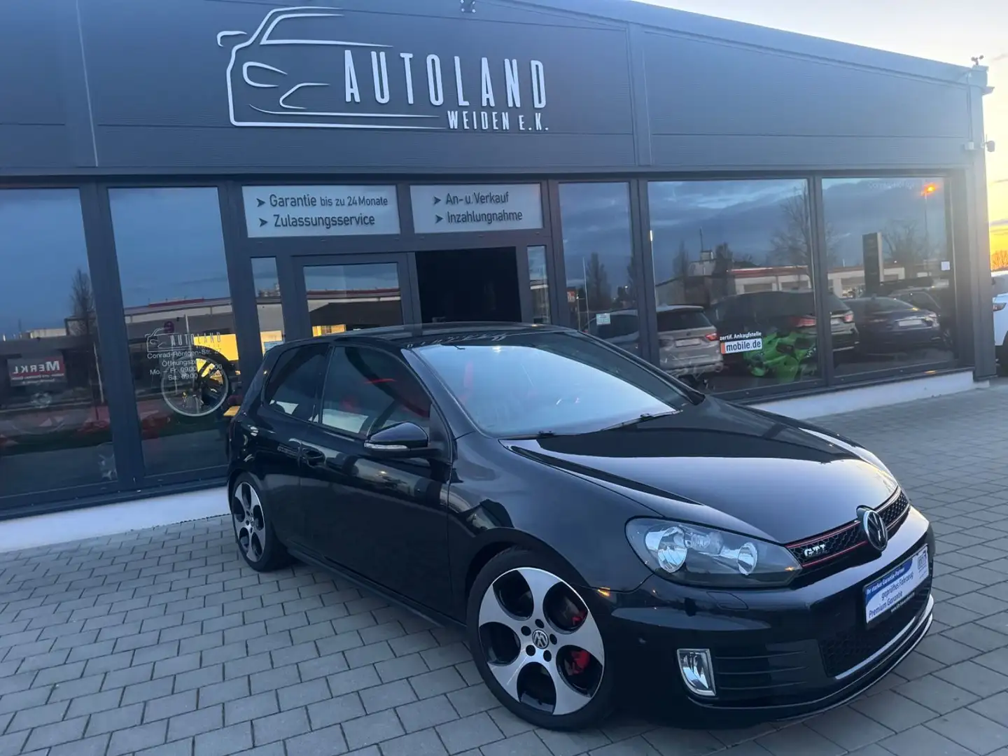 Volkswagen Golf VI GTI Černá - 1