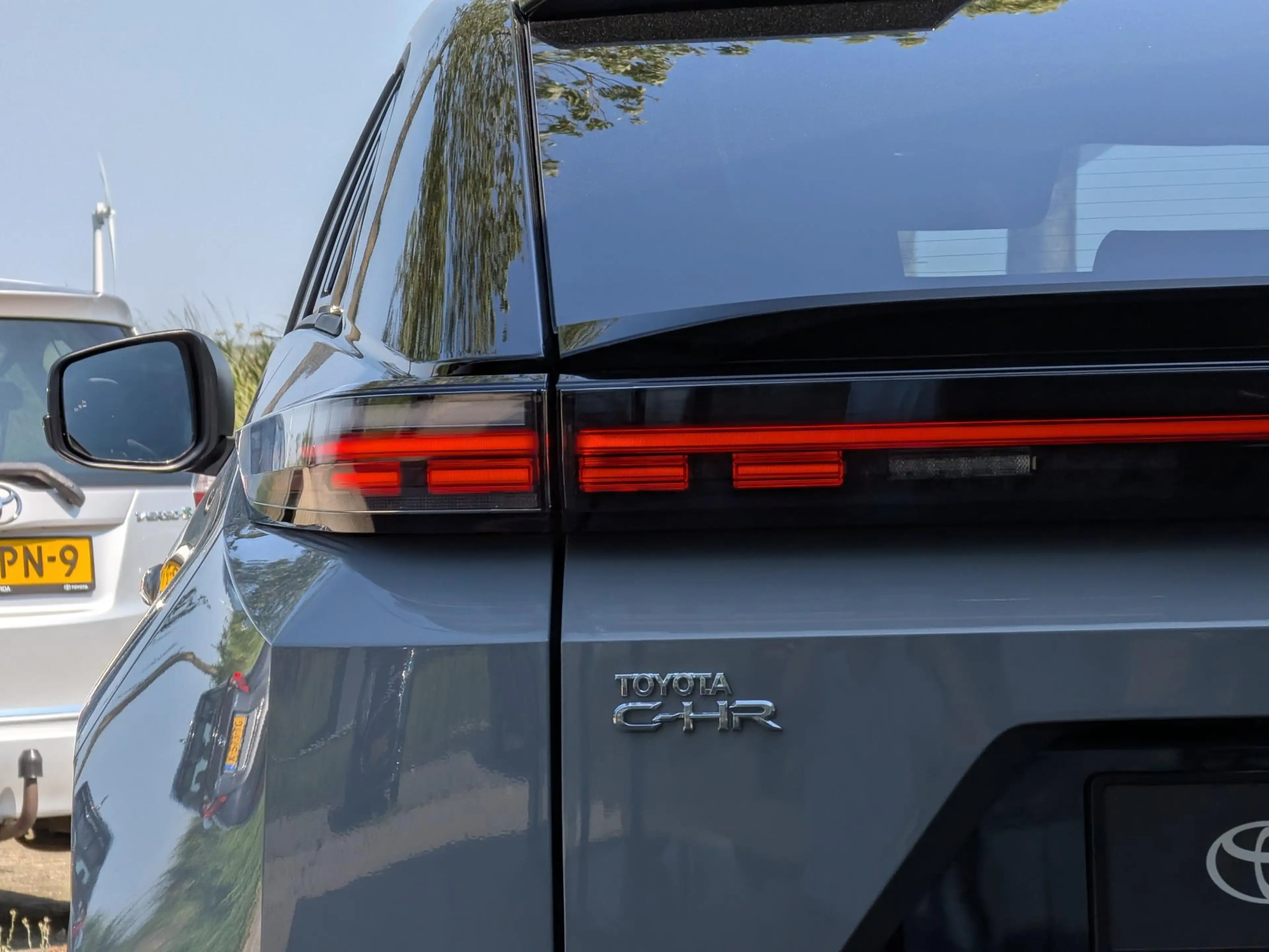 Toyota C-HR+ Executive AWD 77 kWh Nieuw op voorraad | JBL | Pan — photo 14