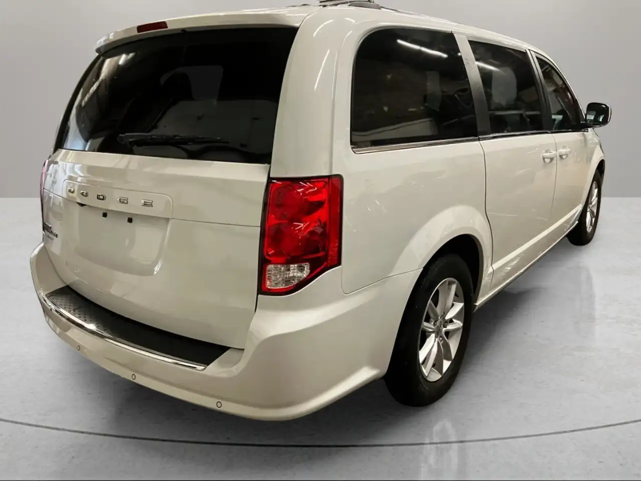 Dodge Grand Caravan fotografie Dodge Grand Caravan