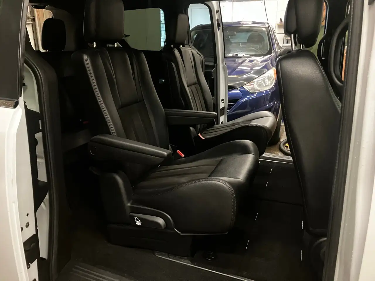 Dodge Grand Caravan fotografie Dodge Grand Caravan