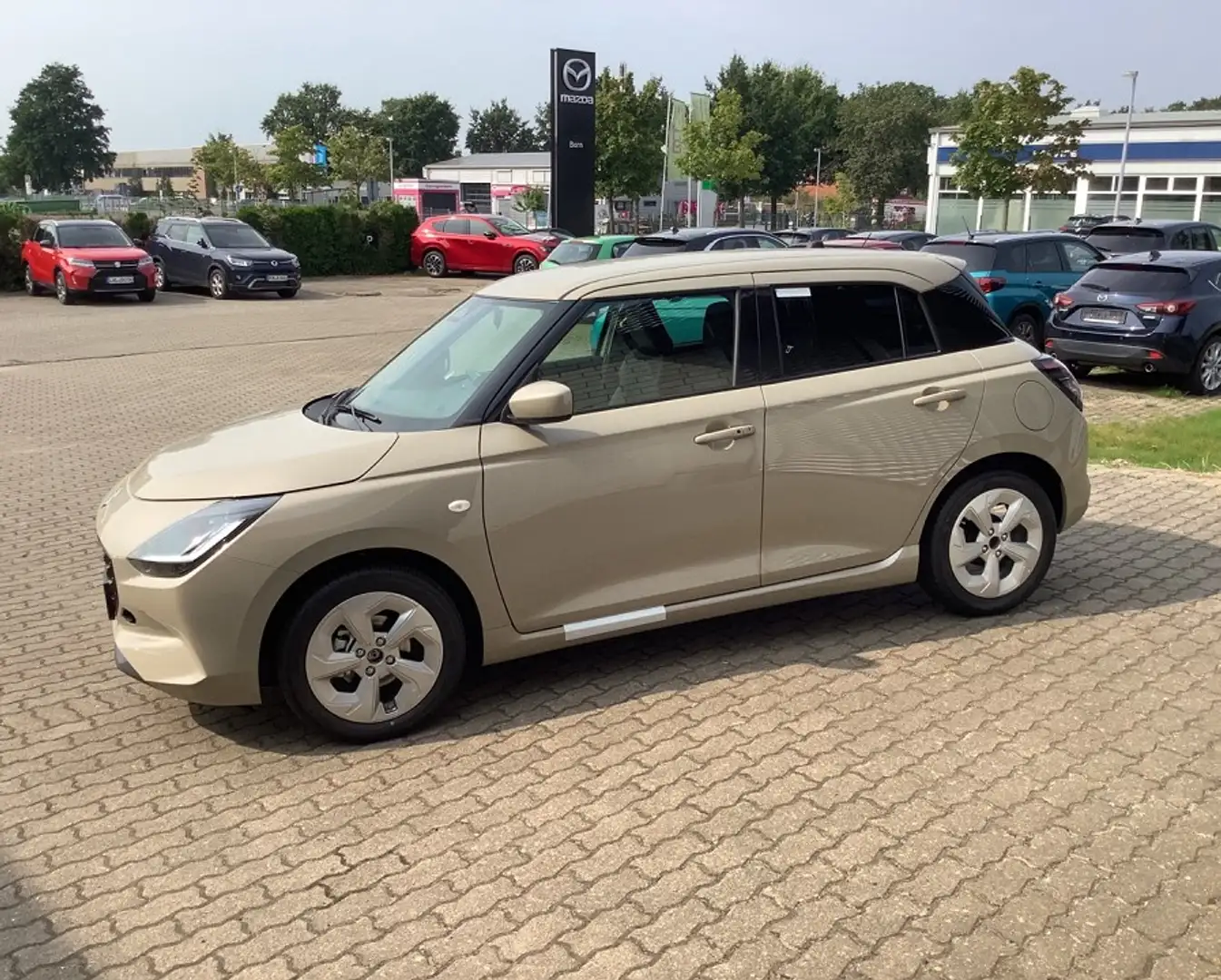 Suzuki Swift 1,2 Dualjet Comfort HYBRID Beige - 2
