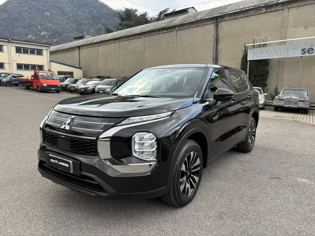 Mitsubishi Outlander 2.4 phev Inform - NUOVO