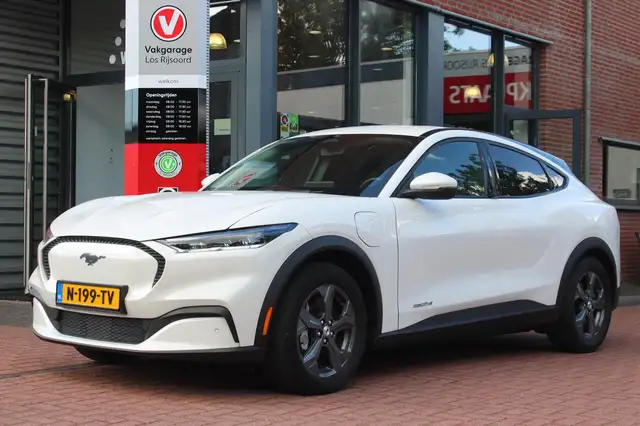 Ford Mustang Mach-E 75kWh | 10X op Voorraad | Carplay | Camera | Adapt