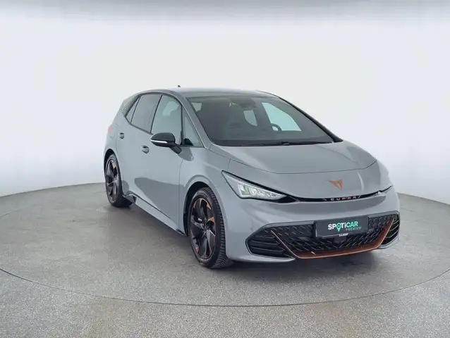 Cupra Born view 3