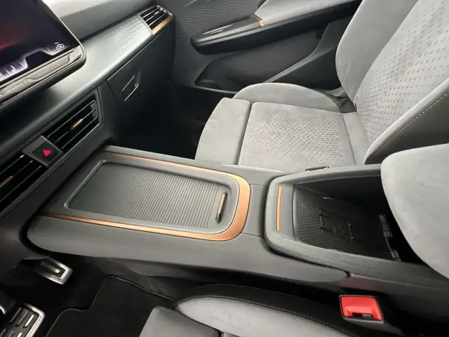 Cupra Born view 14