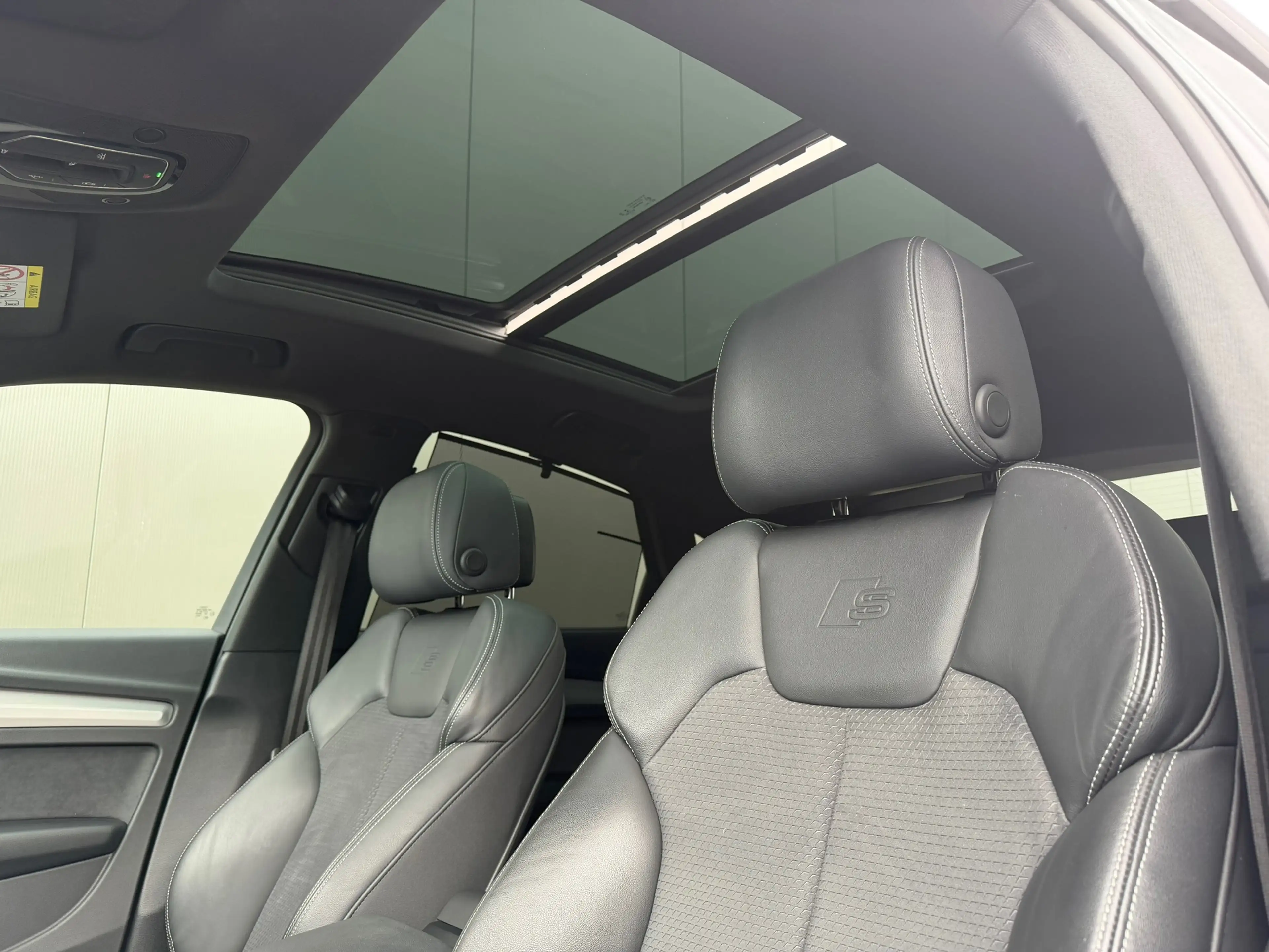 Audi Q5 Sportback 55 TFSIe Quattro S Competition Pano Trek — photo 4