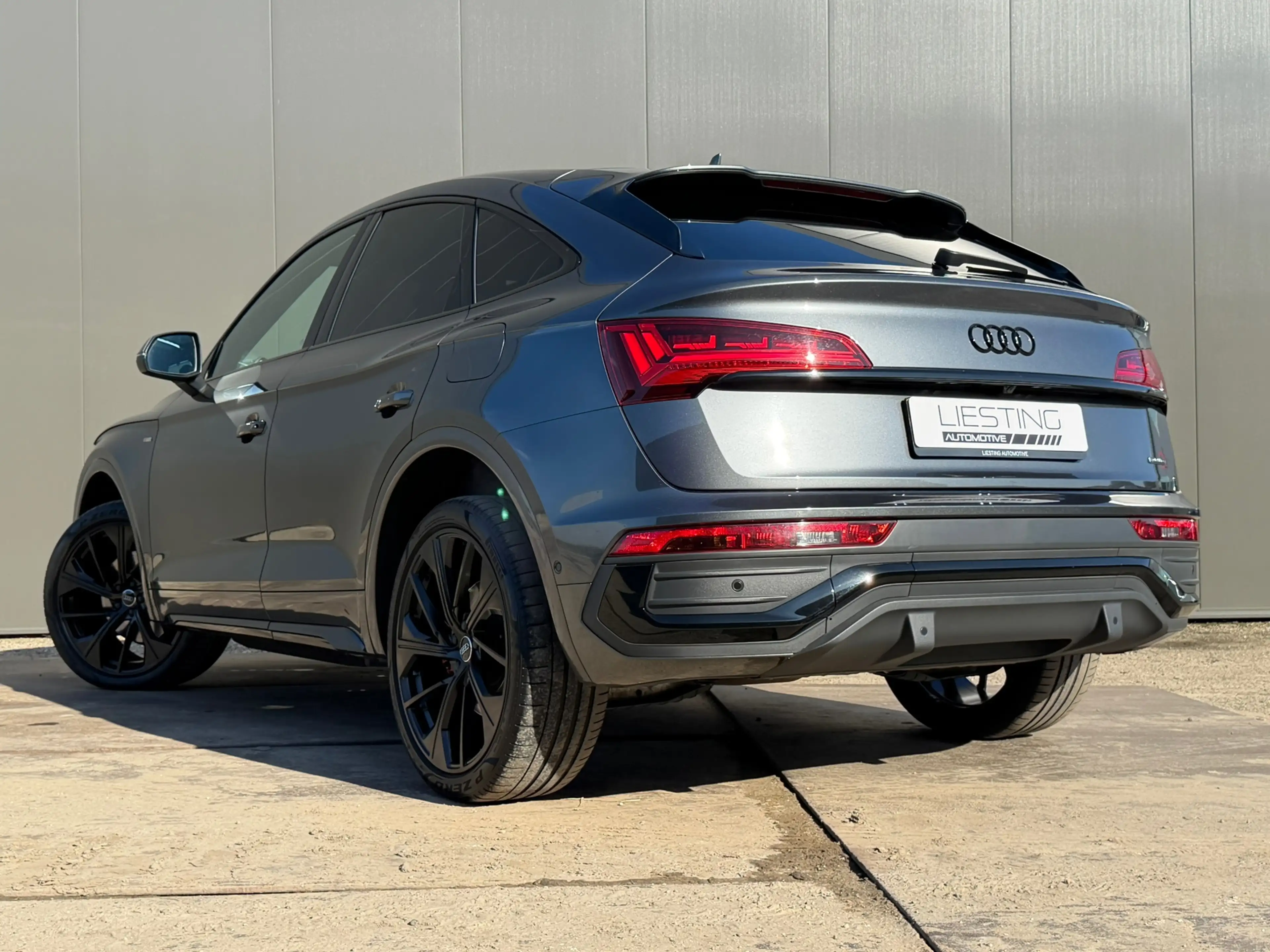 Audi Q5 Sportback 55 TFSIe Quattro S Competition Pano Trek — photo 2