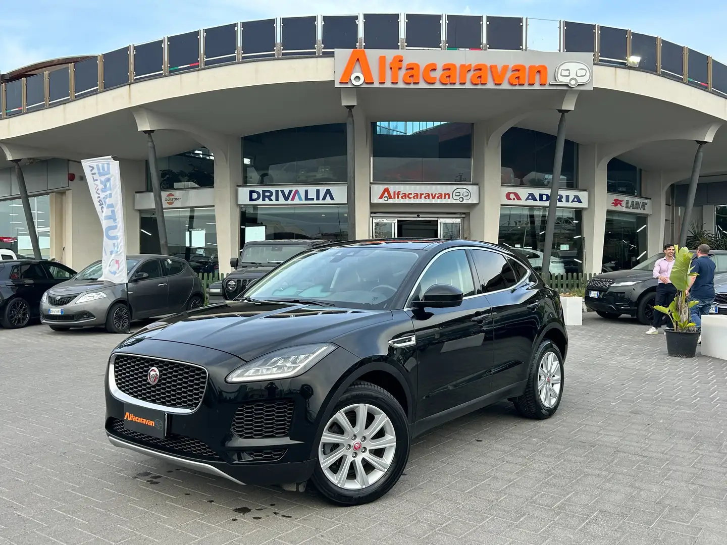 Jaguar E-Pace E-Pace 2.0d i4 S awd 150cv auto my19 Schwarz - 1